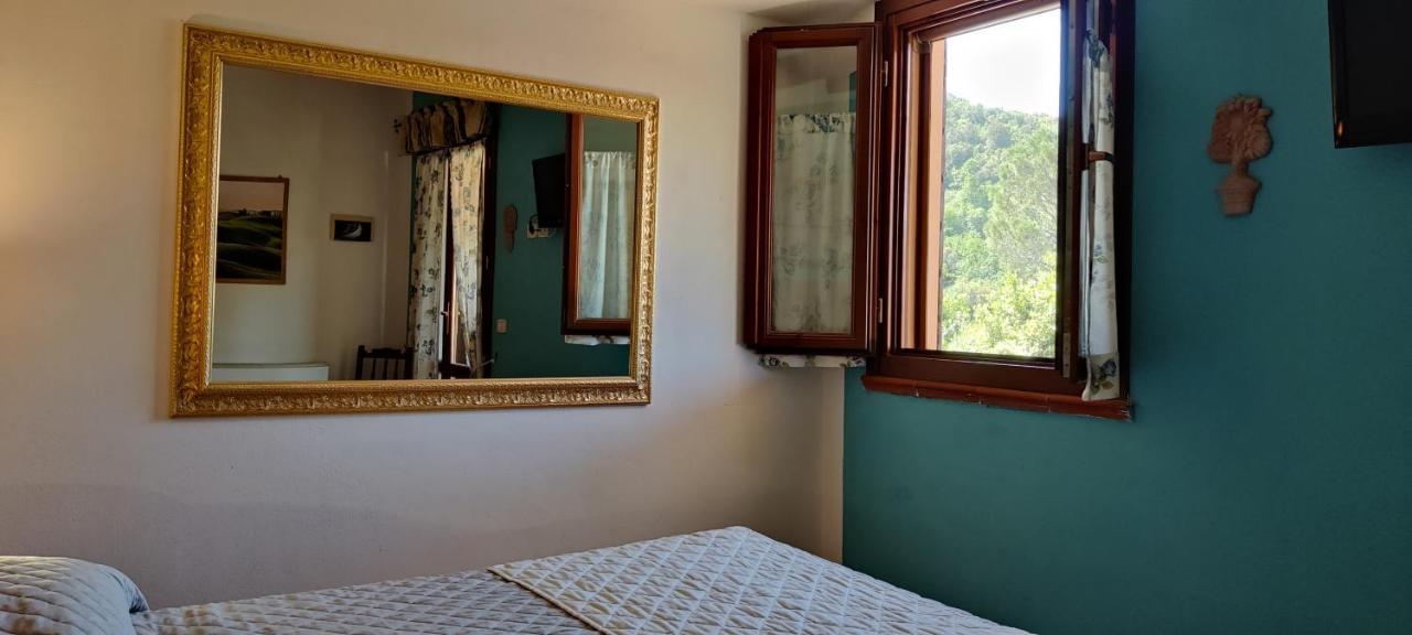 Locanda Mossa Dei Barbari Буриано Экстерьер фото