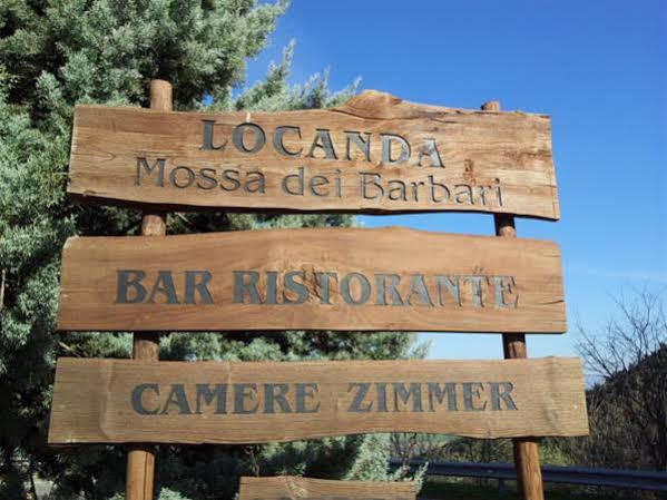 Locanda Mossa Dei Barbari Буриано Экстерьер фото